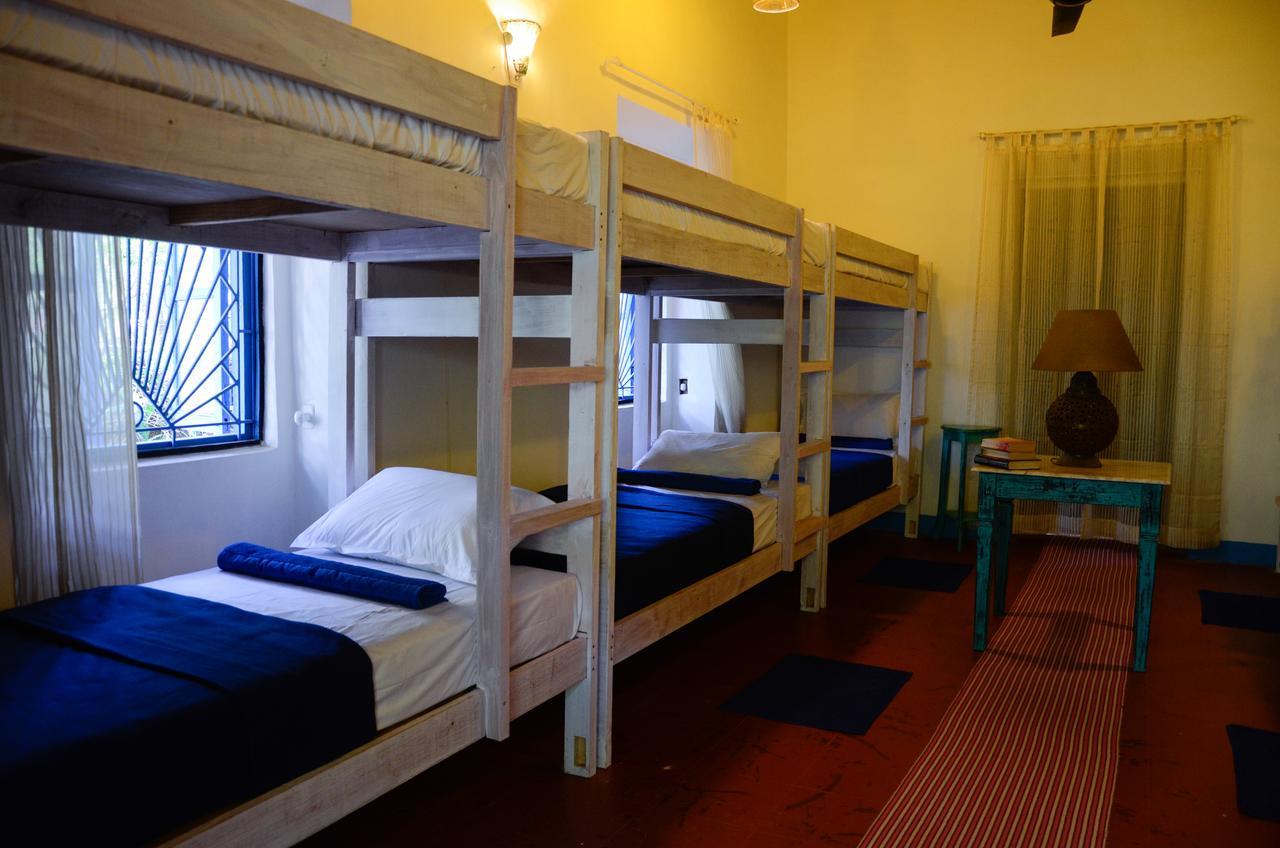 Woke Arpora Hostel Eksteriør bilde